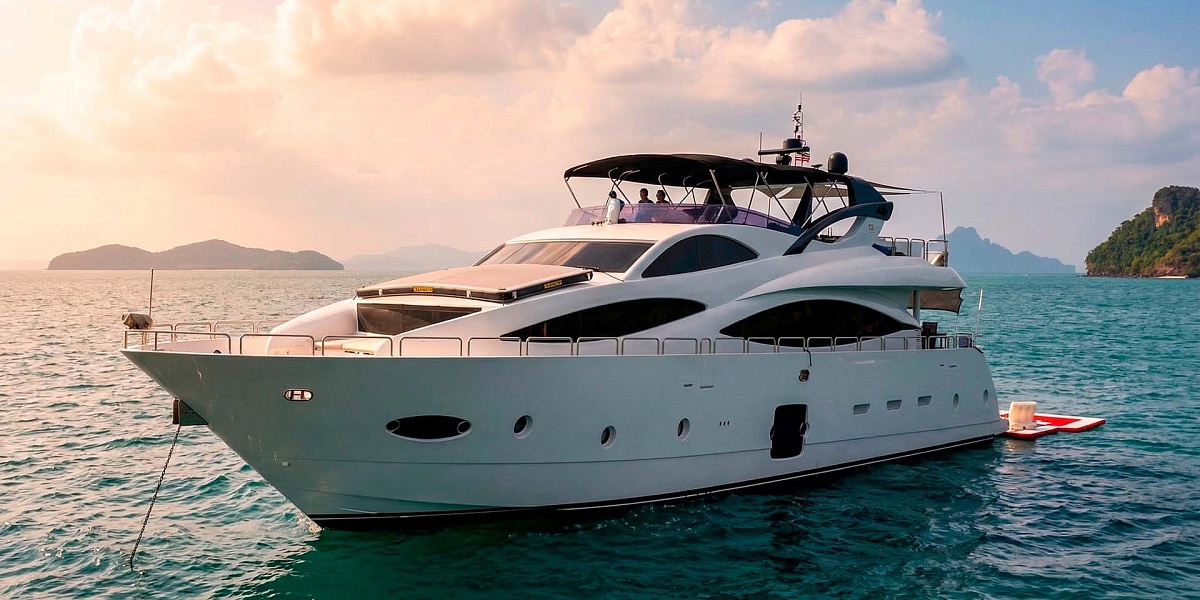 Аренда яхты Ferretti Custom Line 100 Seabreak на Пхукете